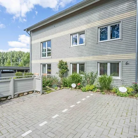 Seaside - Boathouse Daire